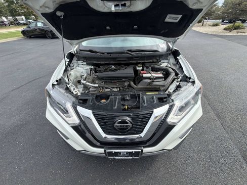 Used 2020 Nissan Rogue SV w/ Premium Package AWD/4WD image 27
