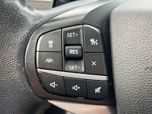 Used 2020 Ford Explorer Limited AWD/4WD image 31