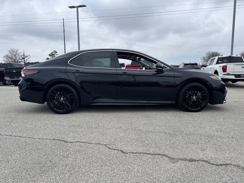 Used 2023 Toyota Camry XSE image 7