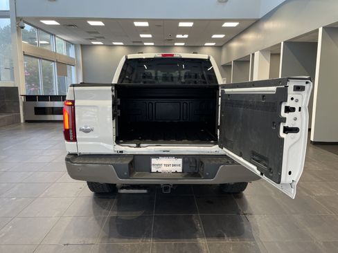 Used 2025 Ford F150 King Ranch AWD/4WD image 40