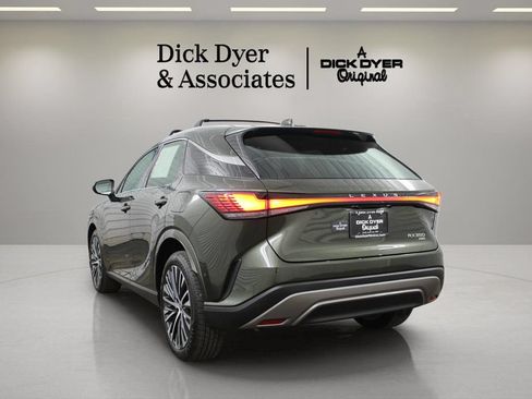 Used 2025 Lexus RX 350 Premium Plus w/ Convenience Package AWD/4WD image 9