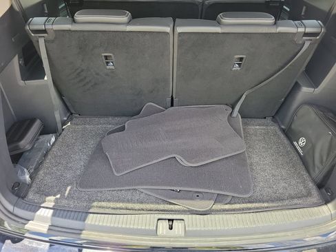 Used 2023 Volkswagen Atlas SE FWD image 7