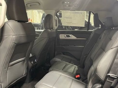 New 2026 Ford Explorer Active AWD/4WD image 22