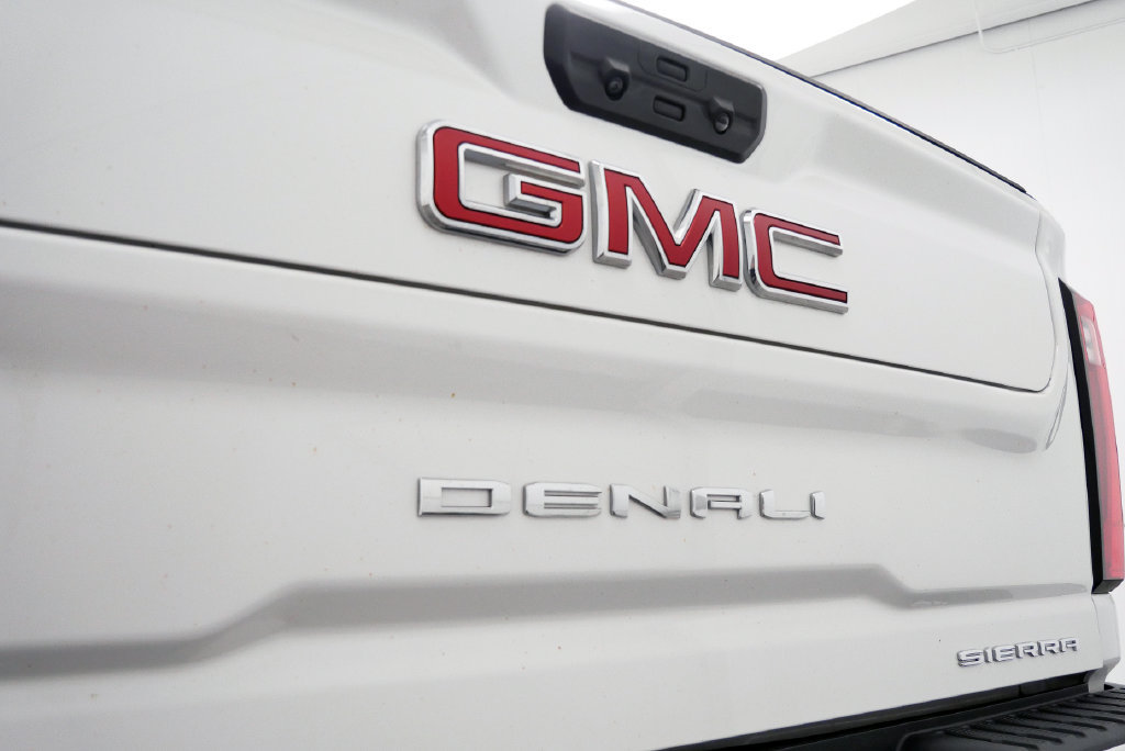 Used 2024 GMC Sierra 2500 Denali w/ Denali Reserve Package AWD/4WD image 10
