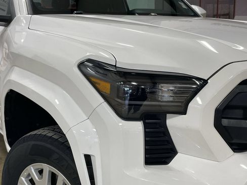 Used 2024 Toyota Tacoma SR5 RWD image 10