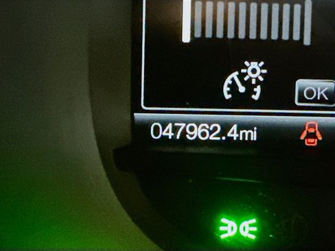 Used 2024 Ford Edge Titanium image 18