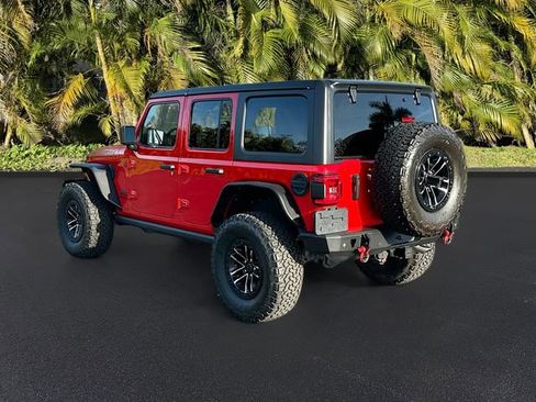 Used 2024 Jeep Wrangler Unlimited Rubicon w/ XTREMEE 35" Tire Package image 7