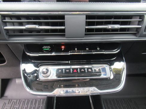Used 2023 Lincoln Corsair Reserve FWD image 24