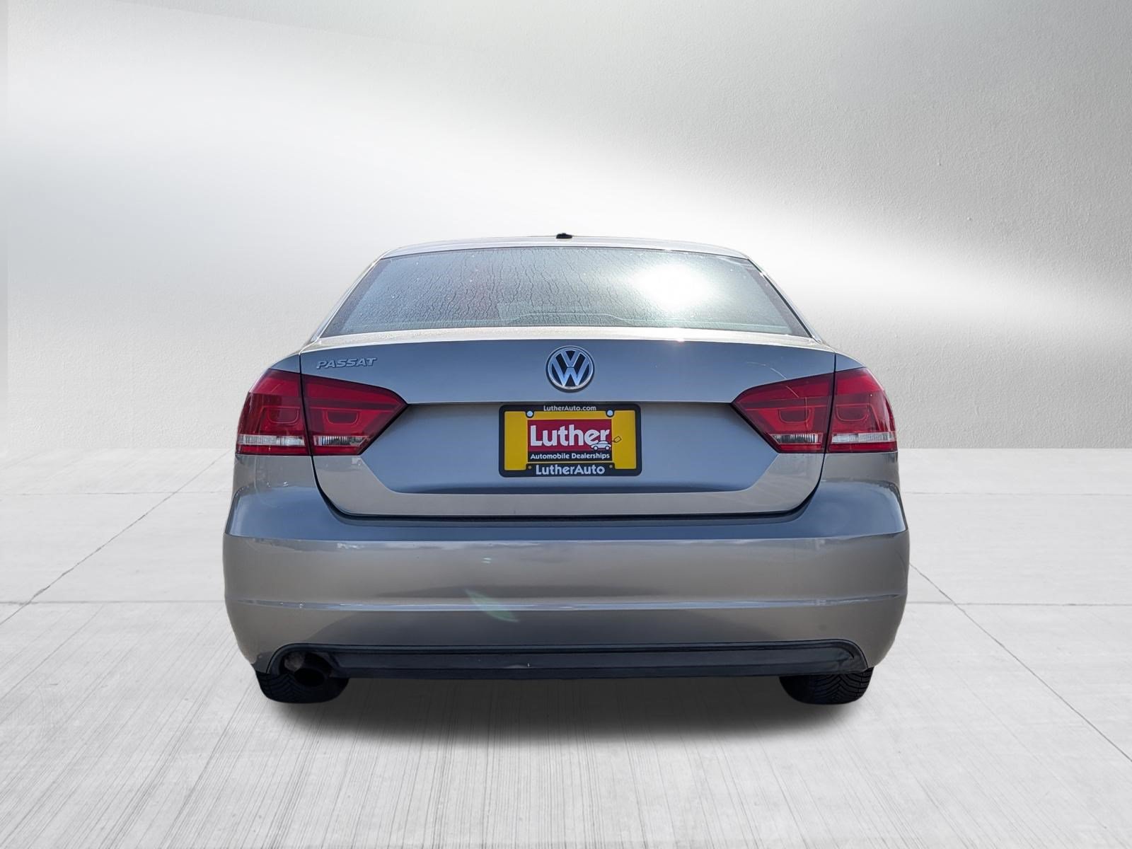Used 2013 Volkswagen Passat 2.5 S FWD image 6