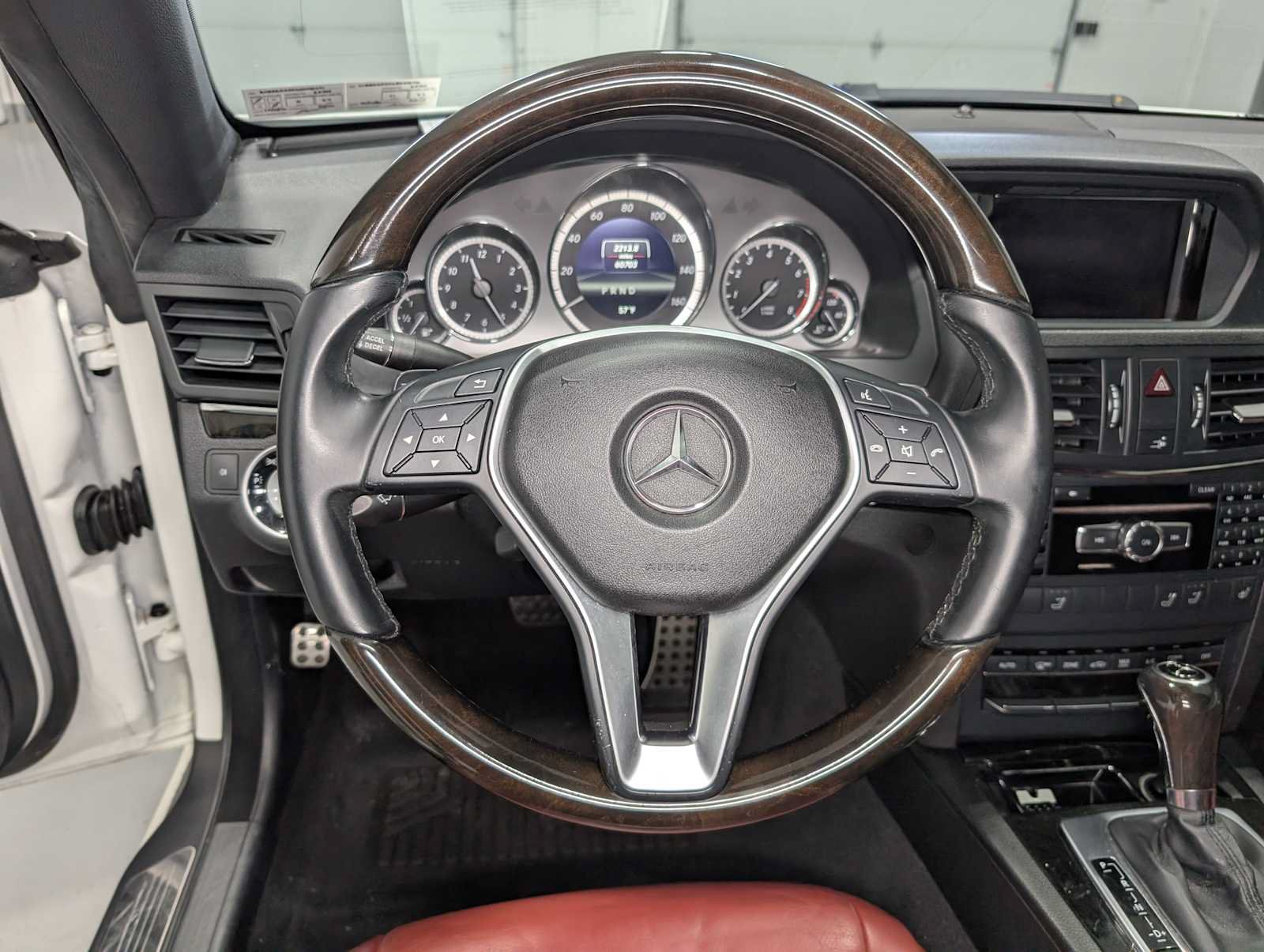 Used 2013 Mercedes-Benz E 350 Cabriolet image 38