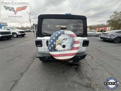 Used 2023 Jeep Wrangler Sport image 30