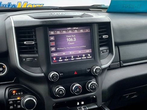Used 2019 RAM 1500 Big Horn AWD/4WD image 9