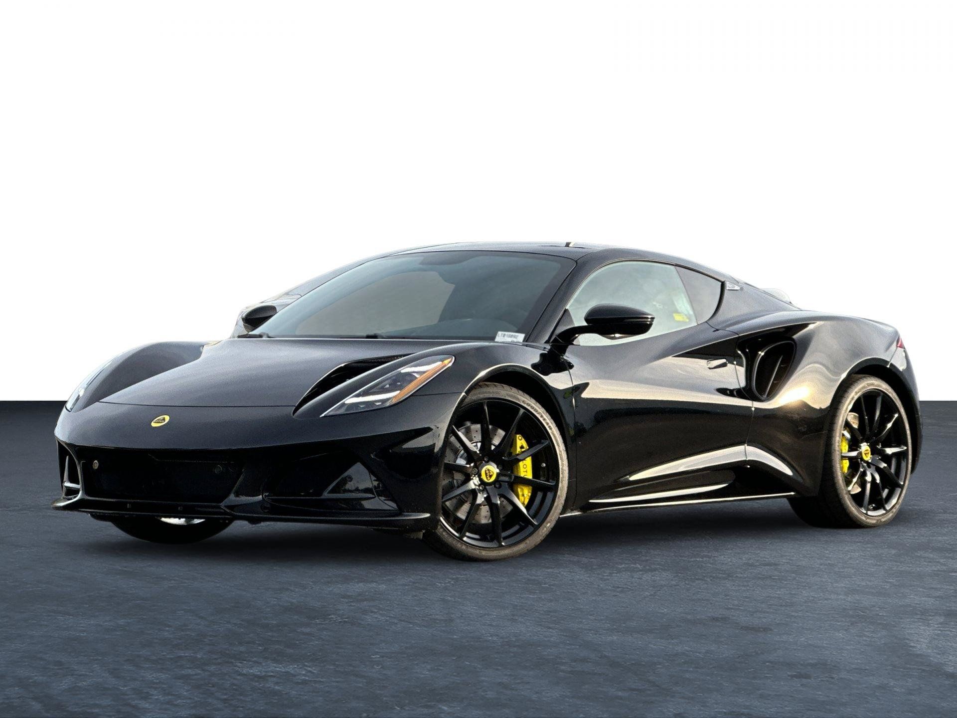 Used 2025 Lotus Emira RWD image 2