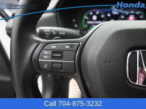 Used 2023 Honda Accord Sport image 21