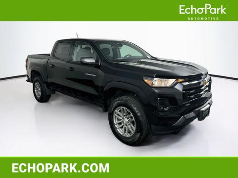 Used 2024 Chevrolet Colorado LT w/ LT Convenience Package II RWD image 1