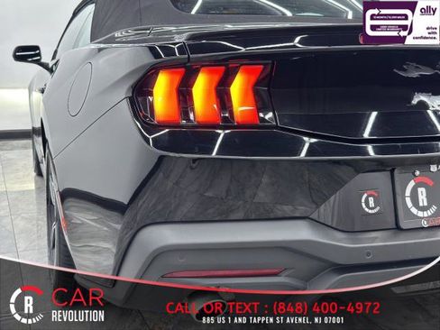Used 2024 Ford Mustang Premium RWD image 66
