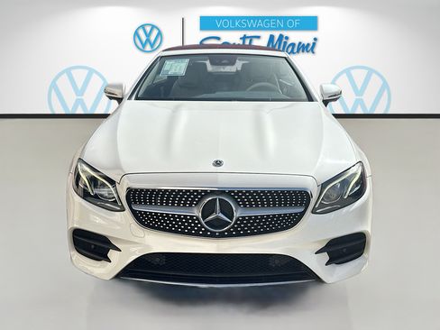 Used 2019 Mercedes-Benz E 450 Cabriolet image 2