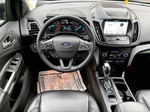 Used 2019 Ford Escape SEL image 5