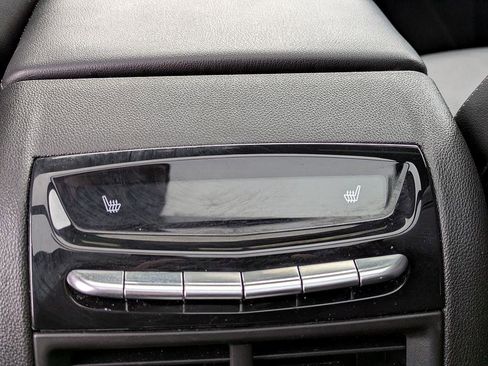 Certified 2025 Cadillac XT5 Premium Luxury image 32