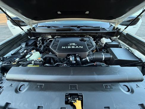 Used 2025 Nissan Armada SV image 21