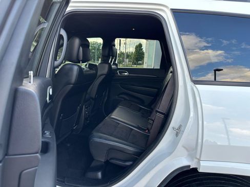 Used 2021 Jeep Grand Cherokee Altitude AWD/4WD image 37