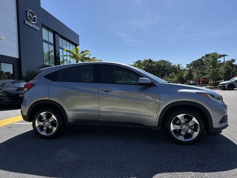 Used 2019 Honda HR-V LX image 23