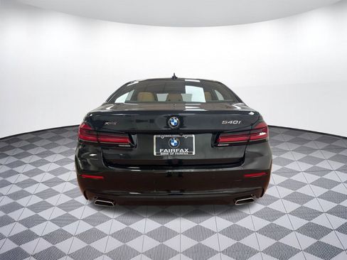 Certified 2023 BMW 540i xDrive w/ Premium Package image 8