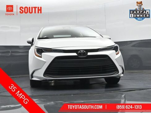 Used 2024 Toyota Corolla LE FWD image 39
