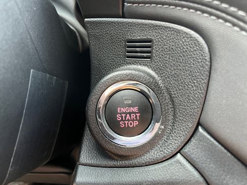 Used 2024 Subaru Outback Premium image 16