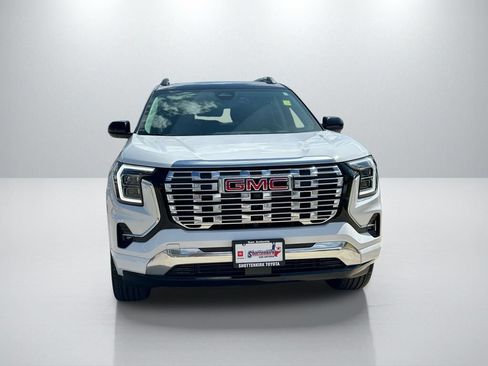 Used 2026 GMC Terrain Denali AWD/4WD image 2