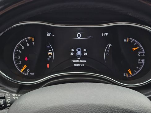 Used 2020 Jeep Grand Cherokee Limited w/ Luxury Group II image 11