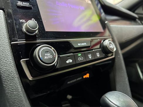 Used 2020 Honda Civic Sport image 28