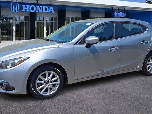 Used 2016 MAZDA MAZDA3 i Touring FWD image 4