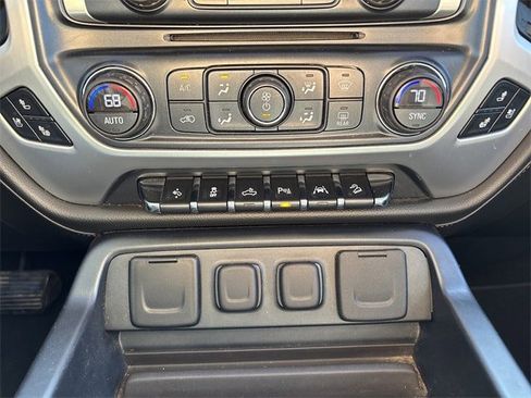 Used 2017 GMC Sierra 1500 SLT image 32