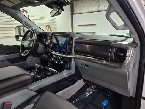 Used 2023 Ford F150 Lariat w/ Max Trailer Tow Package AWD/4WD image 30