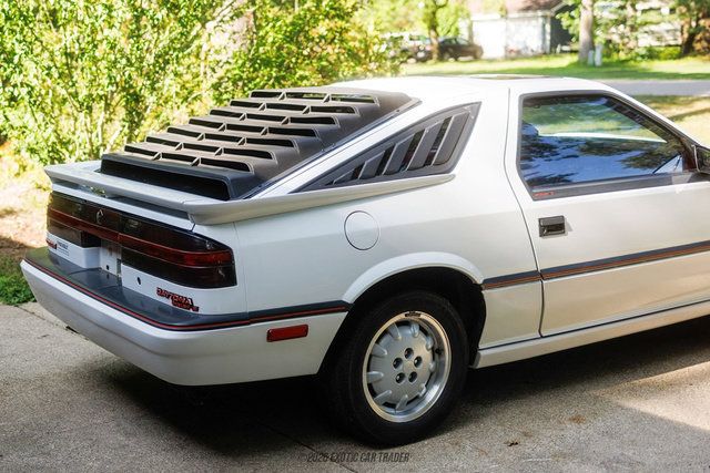 Used 1988 Dodge Daytona Shelby Z FWD image 38