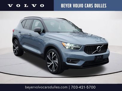 Certified 2022 Volvo XC40 T5 R-Design w/ Climate Package
