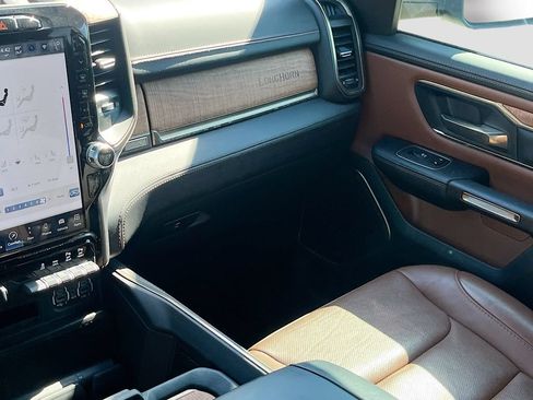 Used 2022 RAM 1500 Limited w/ Body Color Bumper Group AWD/4WD image 24
