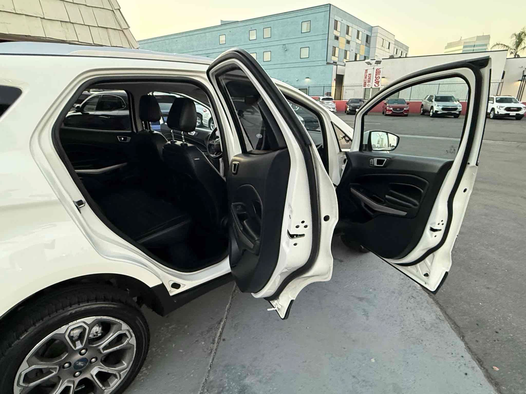 Used 2022 Ford EcoSport Titanium AWD/4WD image 49