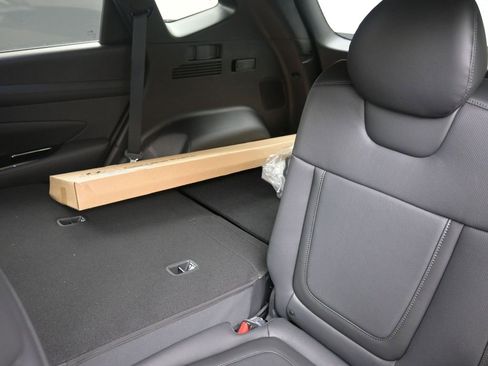 New 2026 Hyundai Tucson Limited image 19