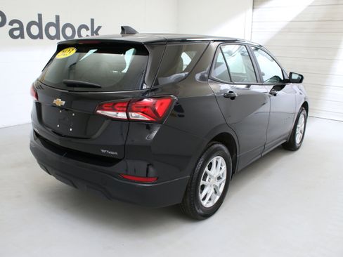 Used 2023 Chevrolet Equinox LS image 9
