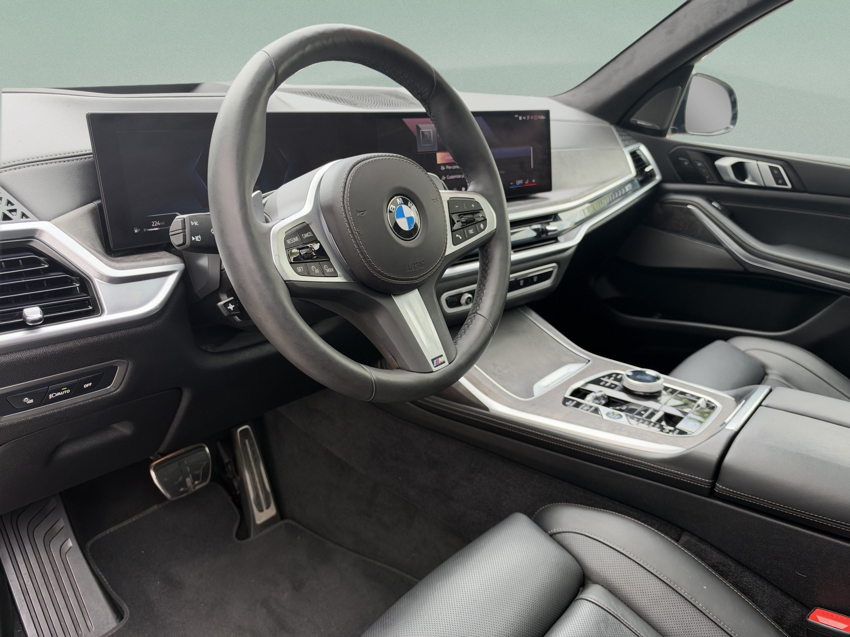 Used 2025 BMW X7 xDrive40i w/ Executive Package AWD/4WD image 19