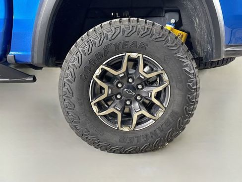 Used 2024 Chevrolet Colorado ZR2 image 33