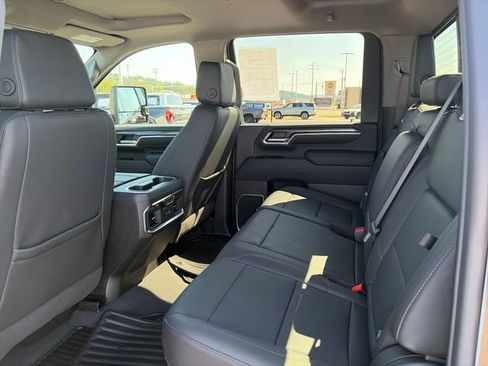 Used 2024 Chevrolet Silverado 2500 LTZ w/ LTZ Plus Package AWD/4WD image 15