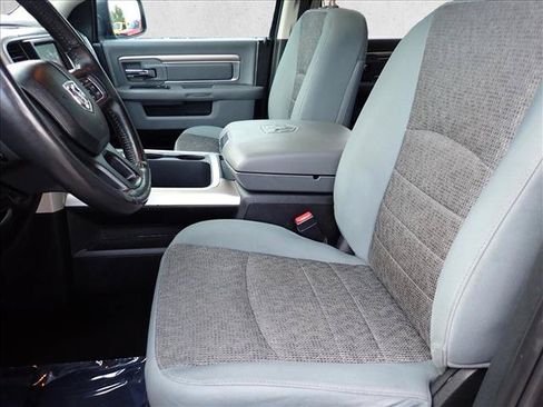 Used 2017 RAM 1500 Big Horn AWD/4WD image 11