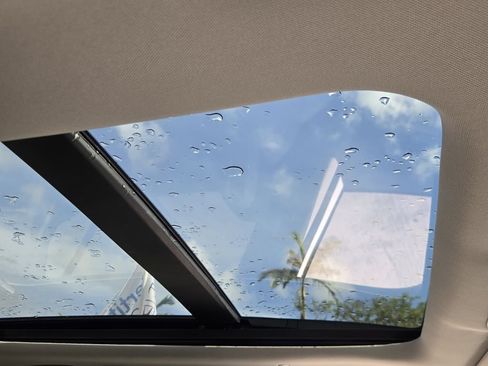Used 2025 Honda Pilot Touring image 20
