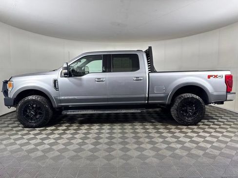 Certified 2022 Ford F250 Lariat w/ Lariat Value Package AWD/4WD image 7