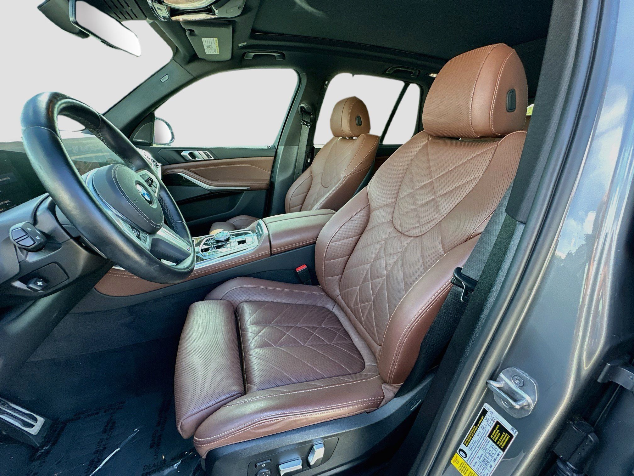 Certified 2024 BMW X5 sDrive40i w/ Executive Package RWD image 21