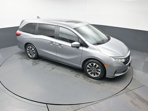 Used 2023 Honda Odyssey EX-L image 40