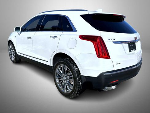 Used 2017 Cadillac XT5 Premium Luxury image 7